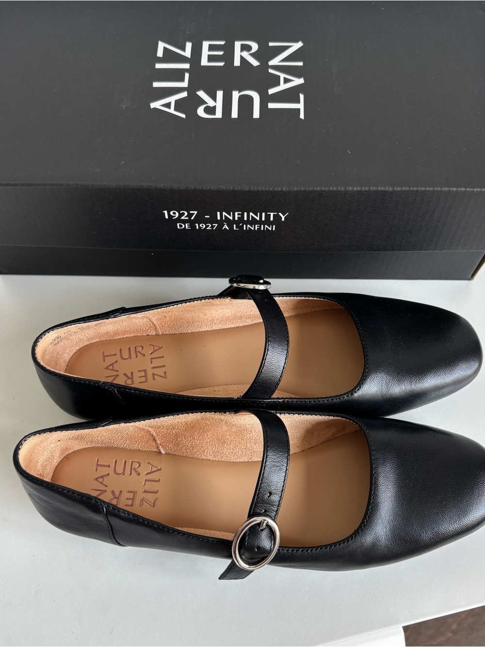 Black Naturalizer Leather Mary Jane Flats new